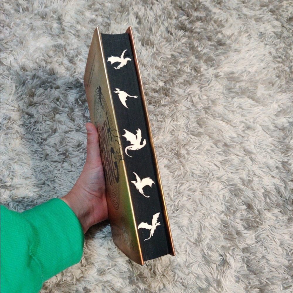 Fourth Wing by Rebecca Yarros FIRST EDITION FIRST PRINT WITH SPRAYED EDGES.
